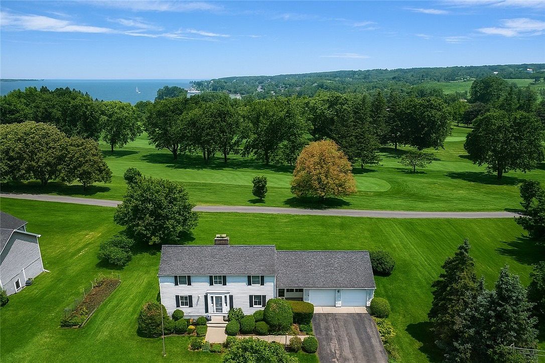 179 Dwyer Dr, Geneva, NY 14456 | Zillow