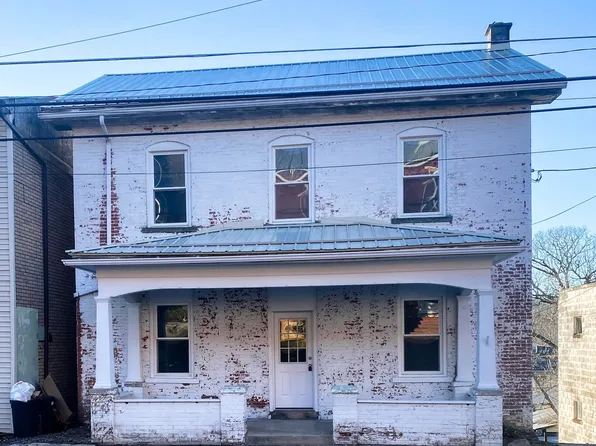 317 King St, Petersburg, PA 16669