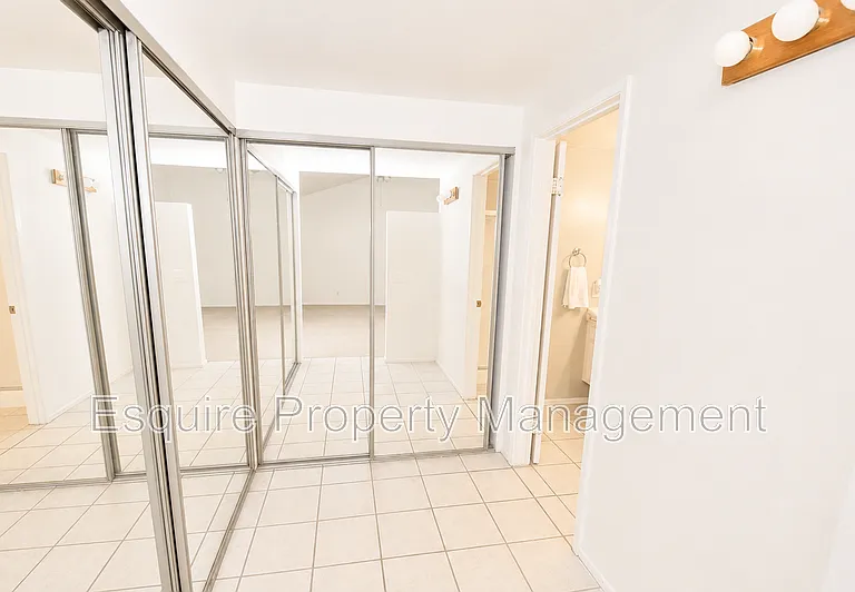 2065 Pamela St — Photo 14