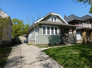 2875 N 57th St, Milwaukee, WI