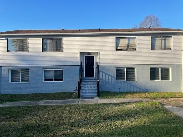 1st image of 3155 Longbow Dr APT A