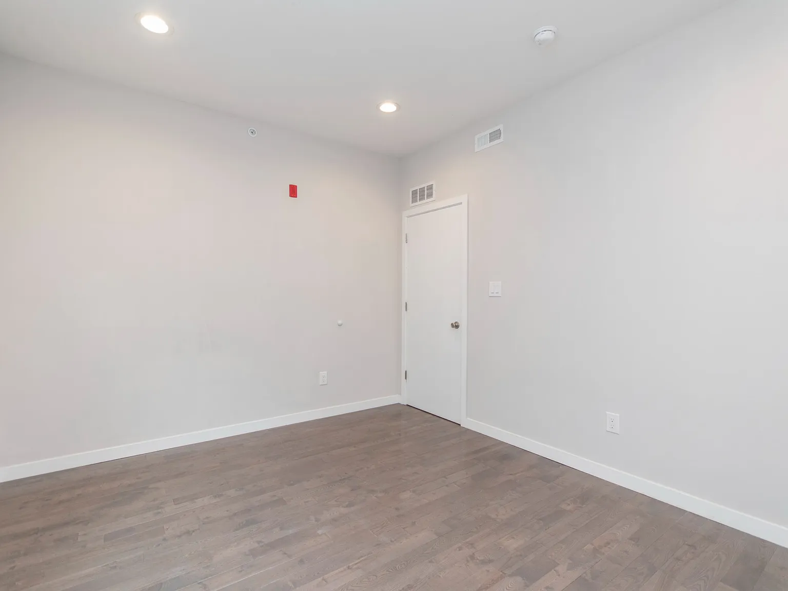 2 bed, 1450 sqft, $1,445 — Photo 3