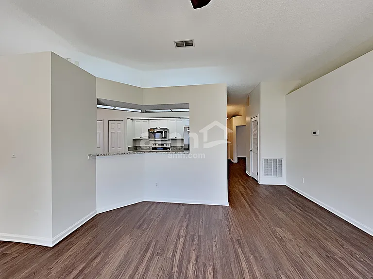3155 Olde Sutton Parke Dr — Photo 8