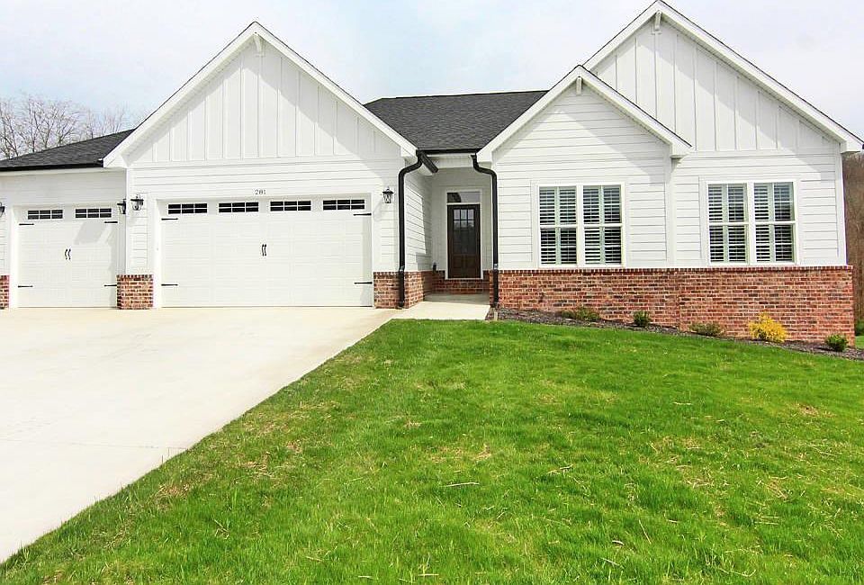 1st image of 281 Hickory Creek Ln
