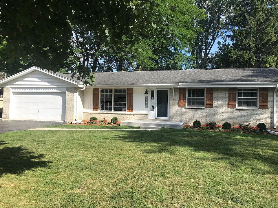 1st image of 12035 W Diane Dr