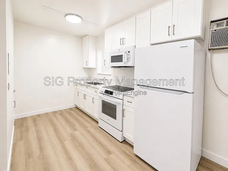 405 W Alameda Ave #M — Photo 6