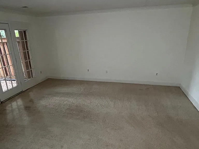 3945 Valley Ridge Dr — Photo 16