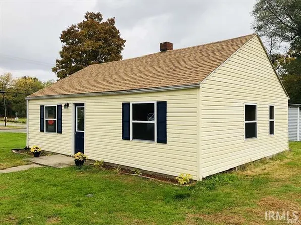 26202 Edison Rd, South Bend, IN 46628