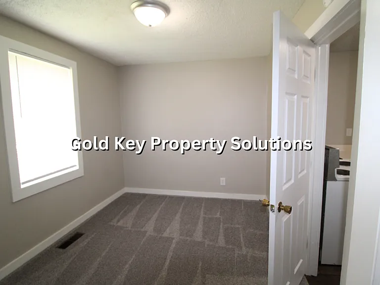 1712 S Mulberry St — Photo 14