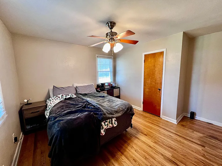 1114 Woodland Terrace Dr — Photo 16
