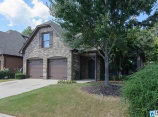 2283 Abbeyglen Cir, Hoover, AL 35226