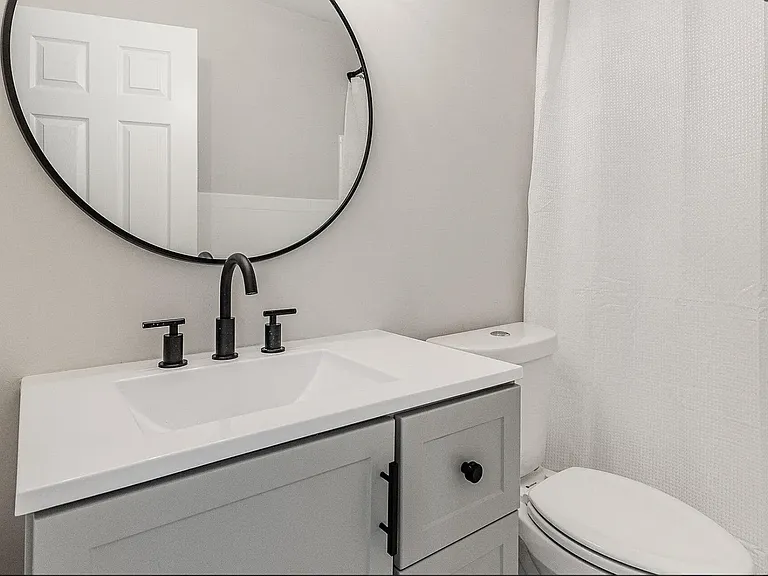 8400 Hobhouse Cir — Photo 19