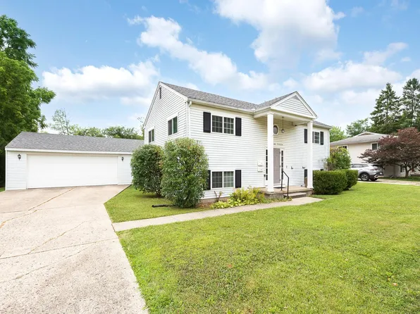1670 Tudor Dr, Ann Arbor, MI 48103