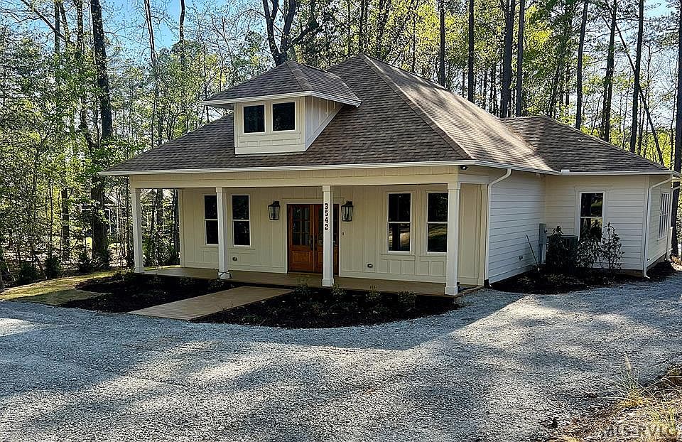 1st image of 3542 Birdsong Rd