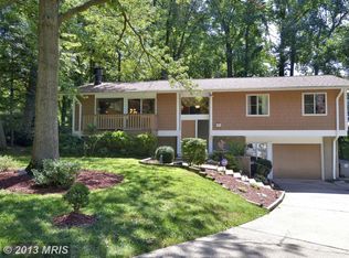 2 Lakeside Overlook, Rockville, MD 20850