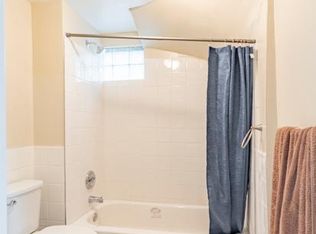 647 W 60th St #1, Chicago, IL 60621