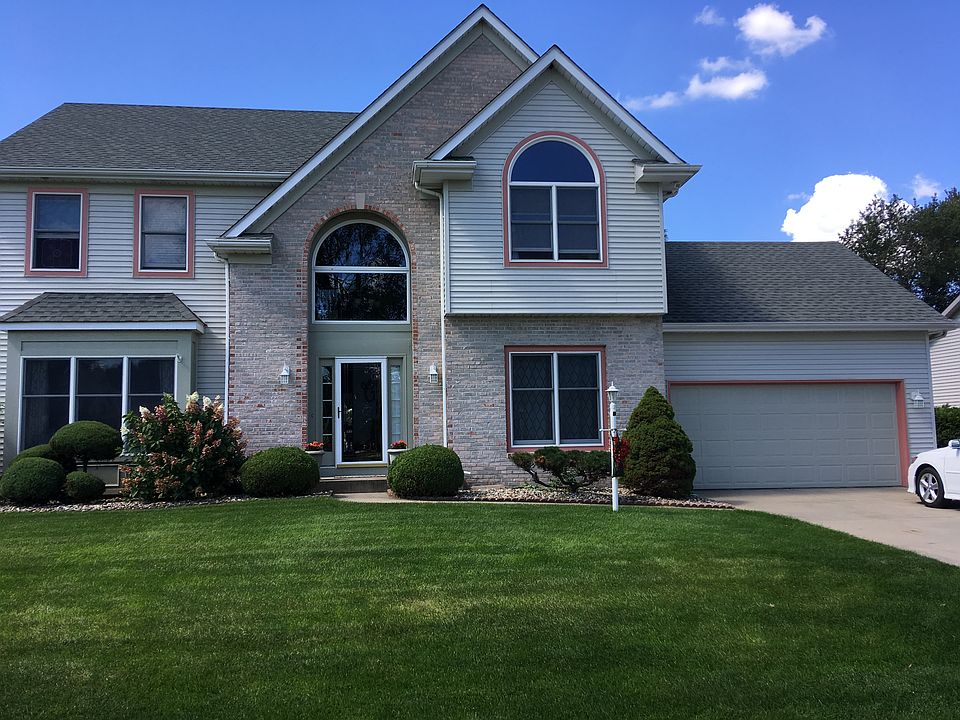 1st image of 54389 Sagewood Dr