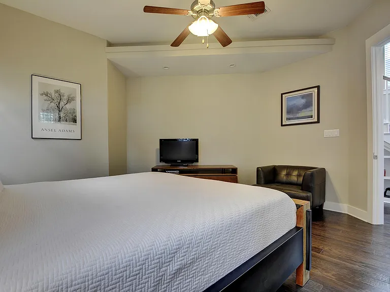 912 Sugaree Ave — Photo 12
