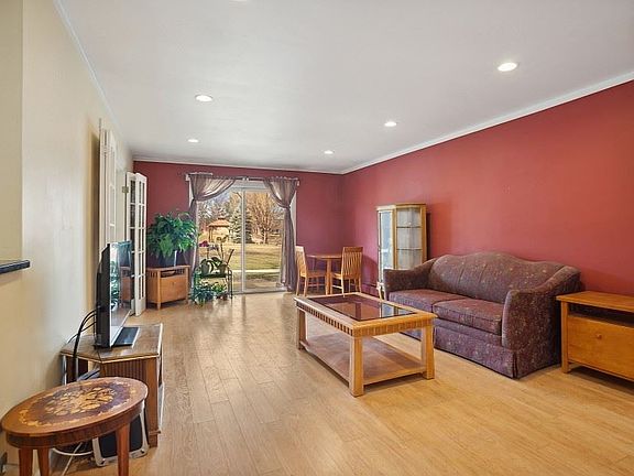 2nd image of 711 E Falcon Dr Unit 103
