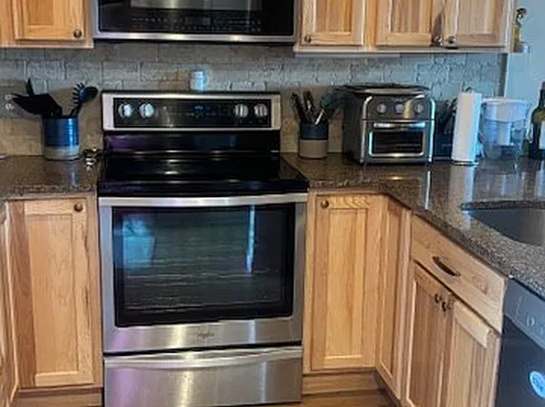 255 Old Mill Rd #F18, Killington, VT 05751