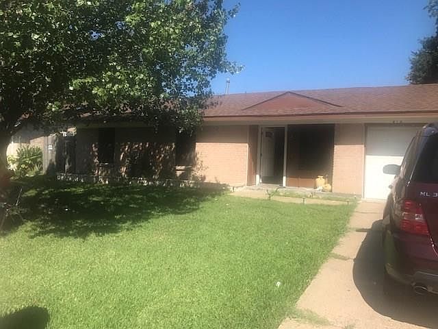 1st image of 819 Johnnie Row