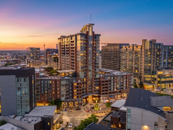 600 12th Ave S APT 832, Nashville, TN 37203