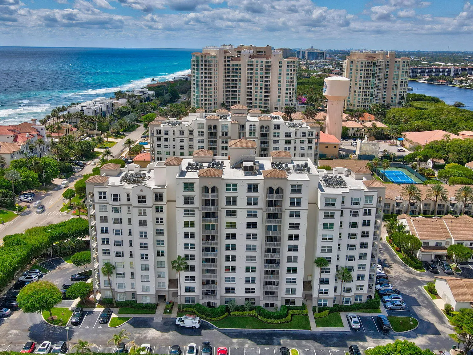 2 bed, 2.0 bath, 1230 sqft, $9,000 — Photo 4