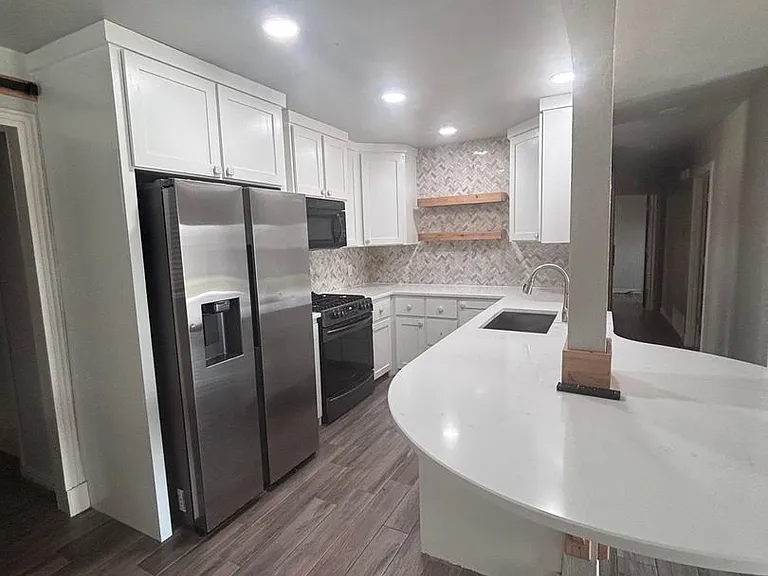 1434 Princeton Cir — Photo 5