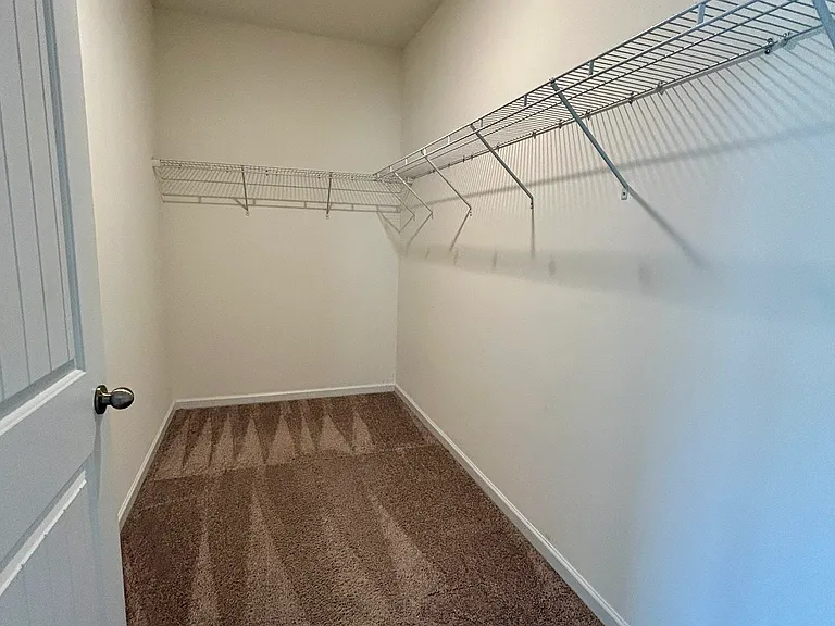 194 Bryon Ln — Photo 22