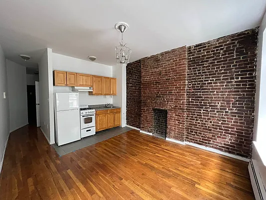 Rented by Crosstown Apartments NYC | media 1