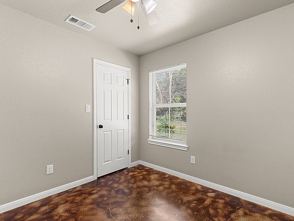 5th image of 3200 N 17th St #2