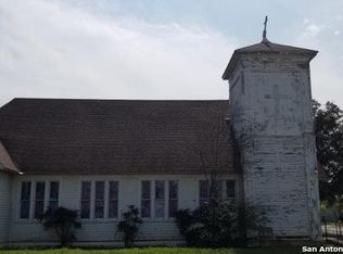 402 S Ash St, Pearsall, TX 78061