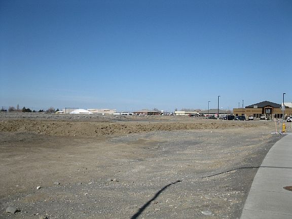 2nd image of Clover Dr