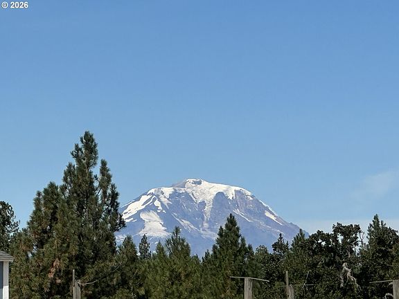 2nd image of 3 Horst Ln