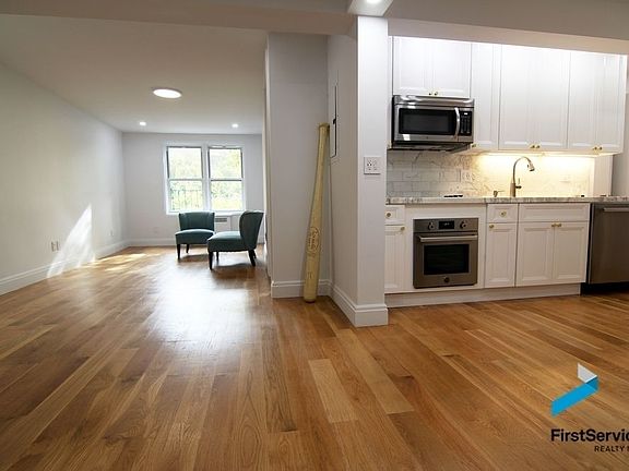 2nd image of 330 Haven Ave APT 4G
