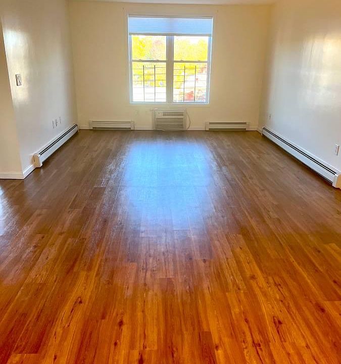 1st image of 266 S Lexington Ave Unit 4