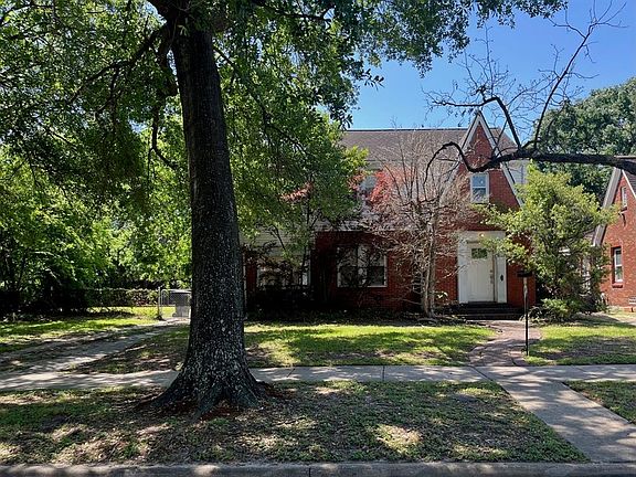 4th image of 4326 Pease St