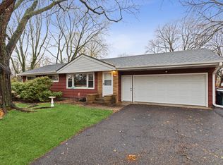 4389 Hodgson Rd, Shoreview, MN 55126