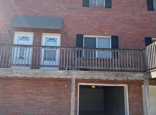 2005 Winnie Dr APT 11, Bellevue, NE 68005