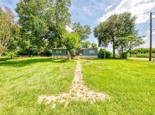 2427 Penick Rd, Waller, TX 77484