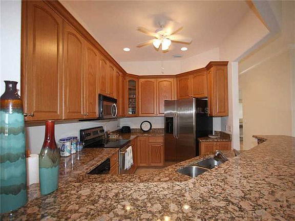5th image of 1323 Mediterranean Dr #1