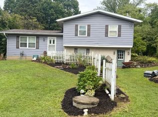 3385 Davison Rd, Harborcreek, PA 16421