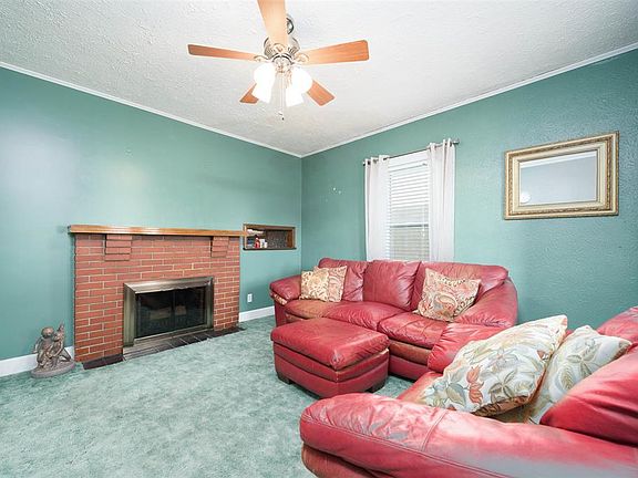 5th image of 1107 W 11th St
