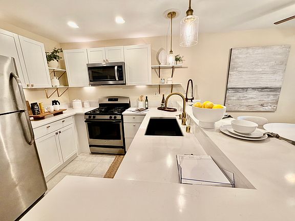 5th image of 6971 Ballena Way Unit 2