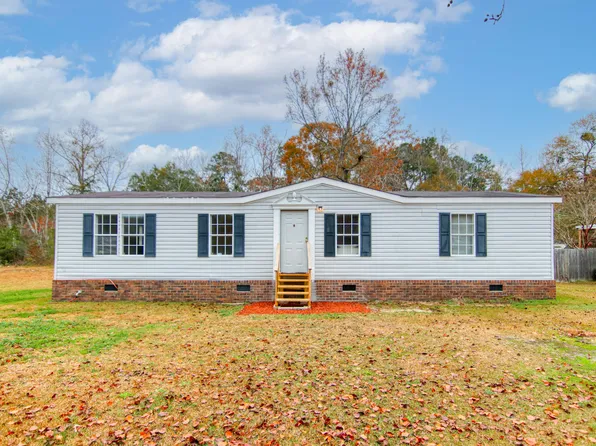 1213 Copeland Dr, Manning, SC 29102