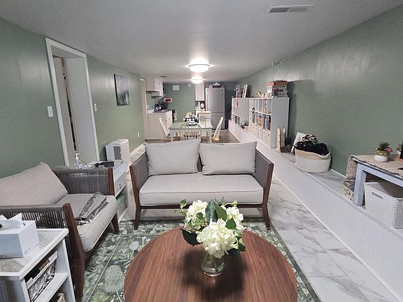 4th image of 343 Rohr Ave
