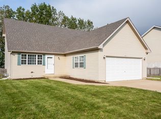 905 Ann St, Joliet, IL 60435