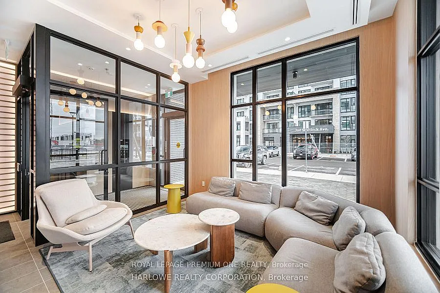2 bed, $2,300 — Photo 4