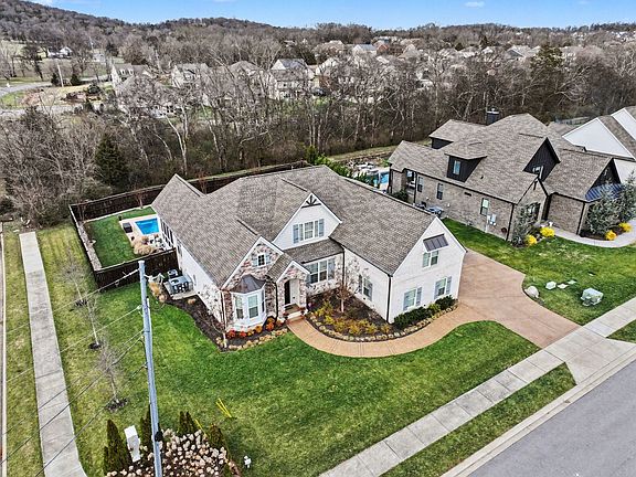 4th image of 103 Flintshire Ln