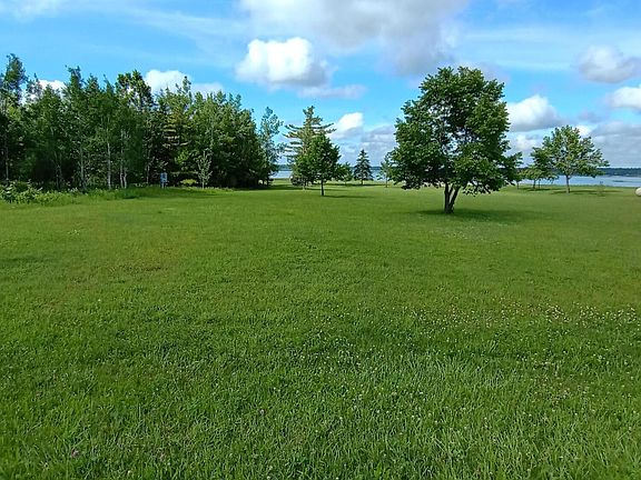 4th image of 3135 Partridge Point Rd S